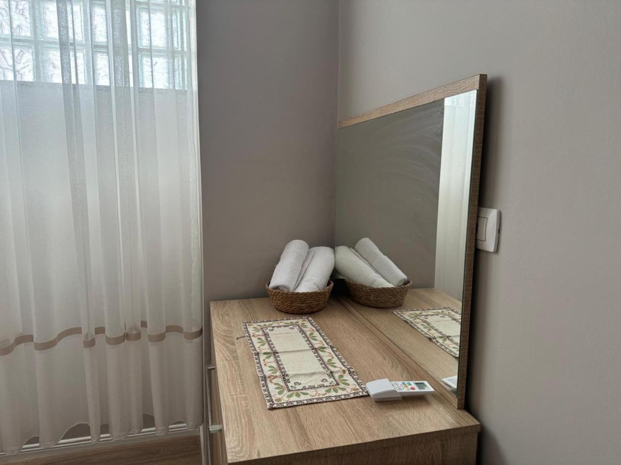 شقة Olivia House Yzberishti المظهر الخارجي الصورة
